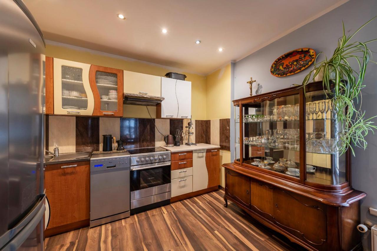 Artystyczny W Rynku. Apartment Ladek-Zdroj